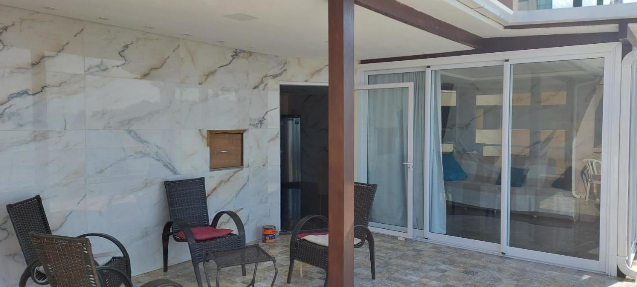 Apartamento De Cobertura Frente Para O Mar Itapema Exterior foto