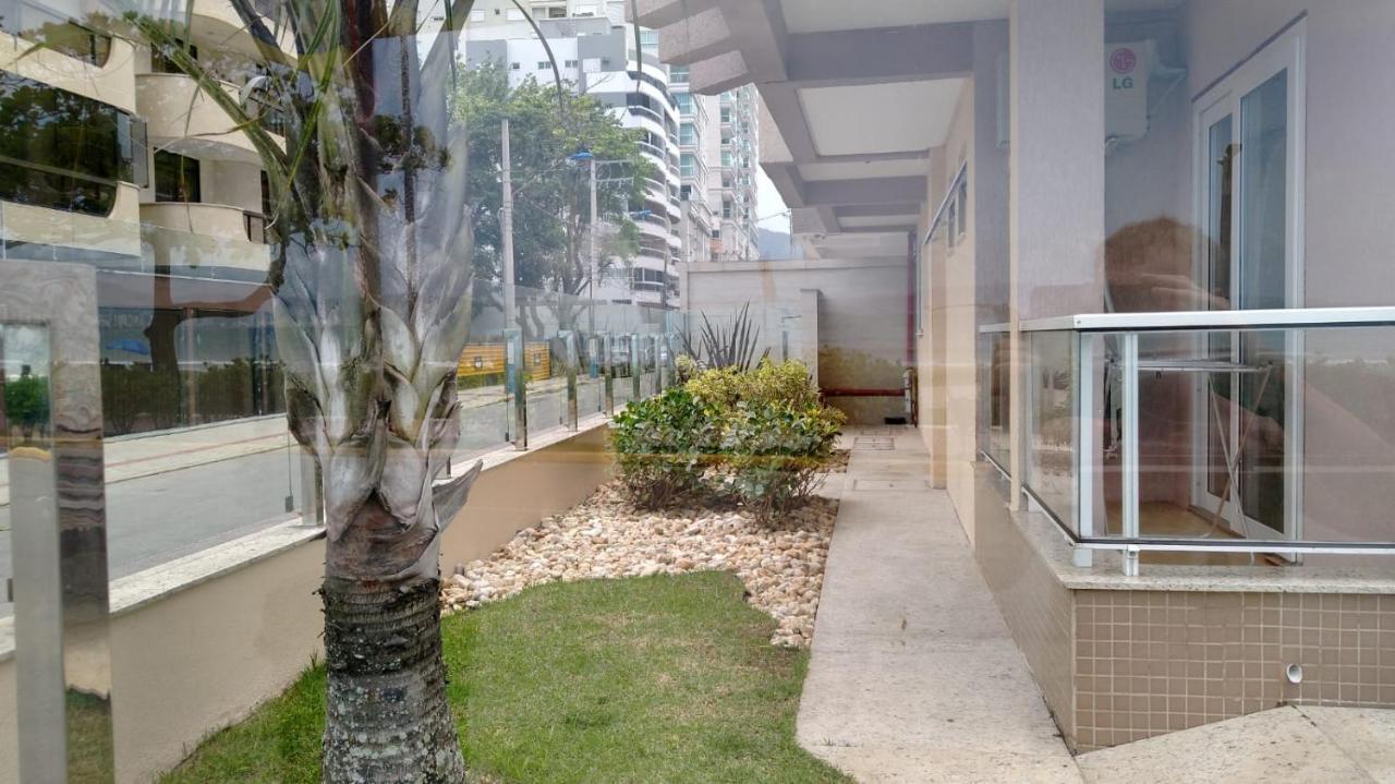 Apartamento De Cobertura Frente Para O Mar Itapema Exterior foto